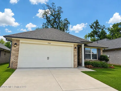 7949 Gardendale Drive