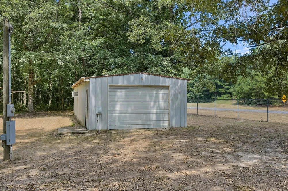 912 Highway 191 Logansport, LA 71049