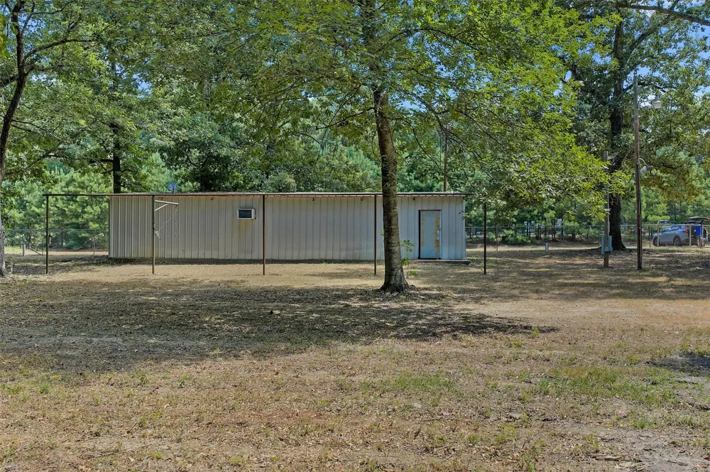 912 Highway 191 Logansport, LA 71049