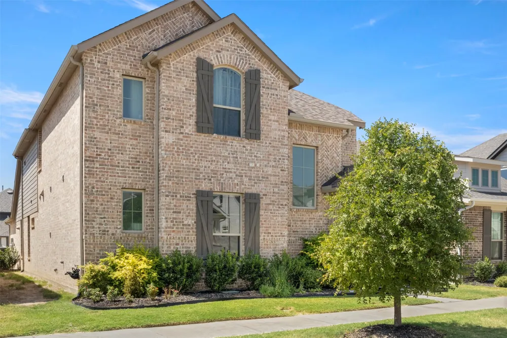 2309 Norma Lane Northlake, TX 76247