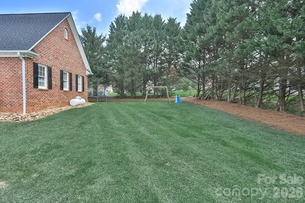 531 Westbrook Street Jonesville, NC 28642