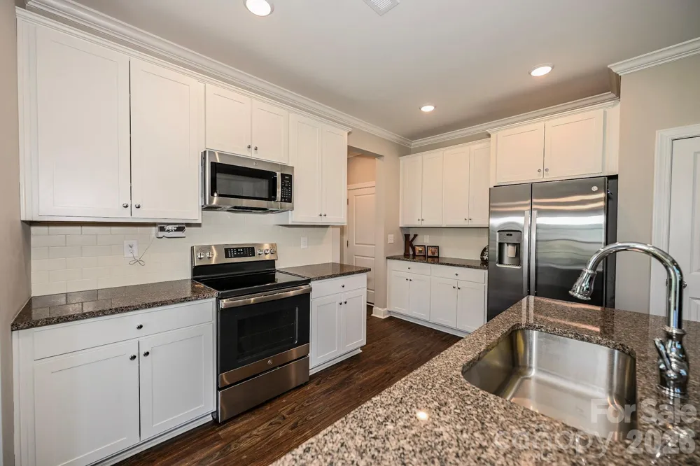 3013 Isle Lane Monroe, NC 28110