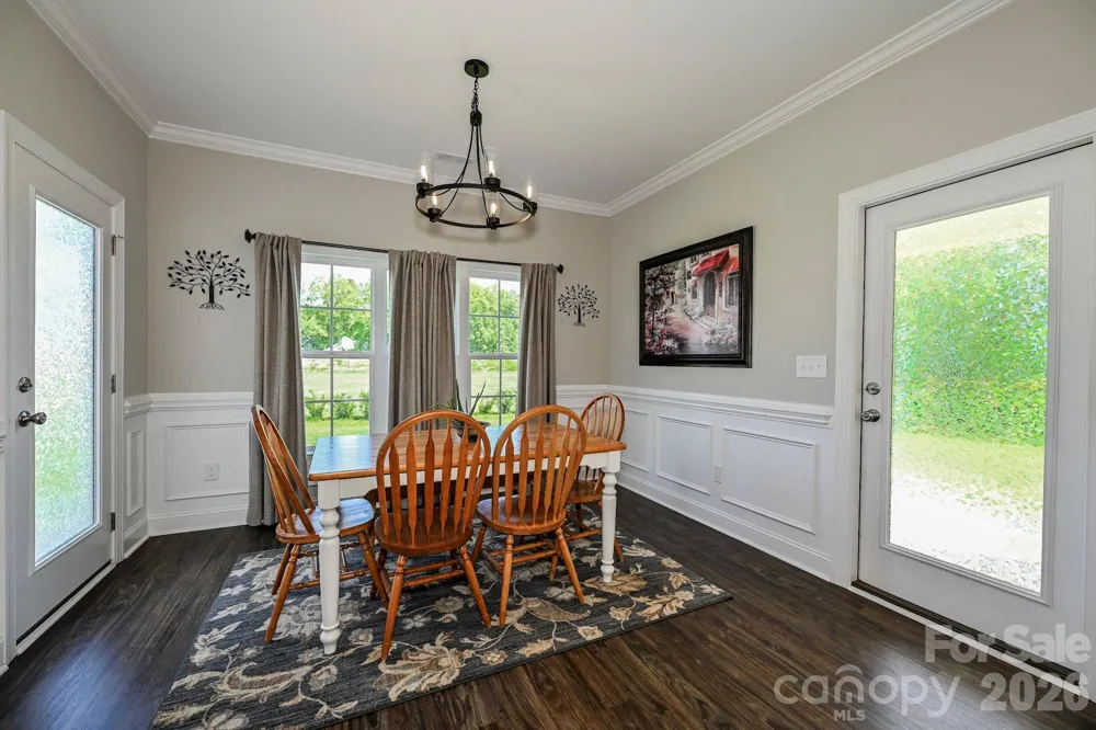 3013 Isle Lane Monroe, NC 28110