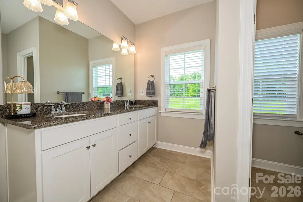 3013 Isle Lane Monroe, NC 28110