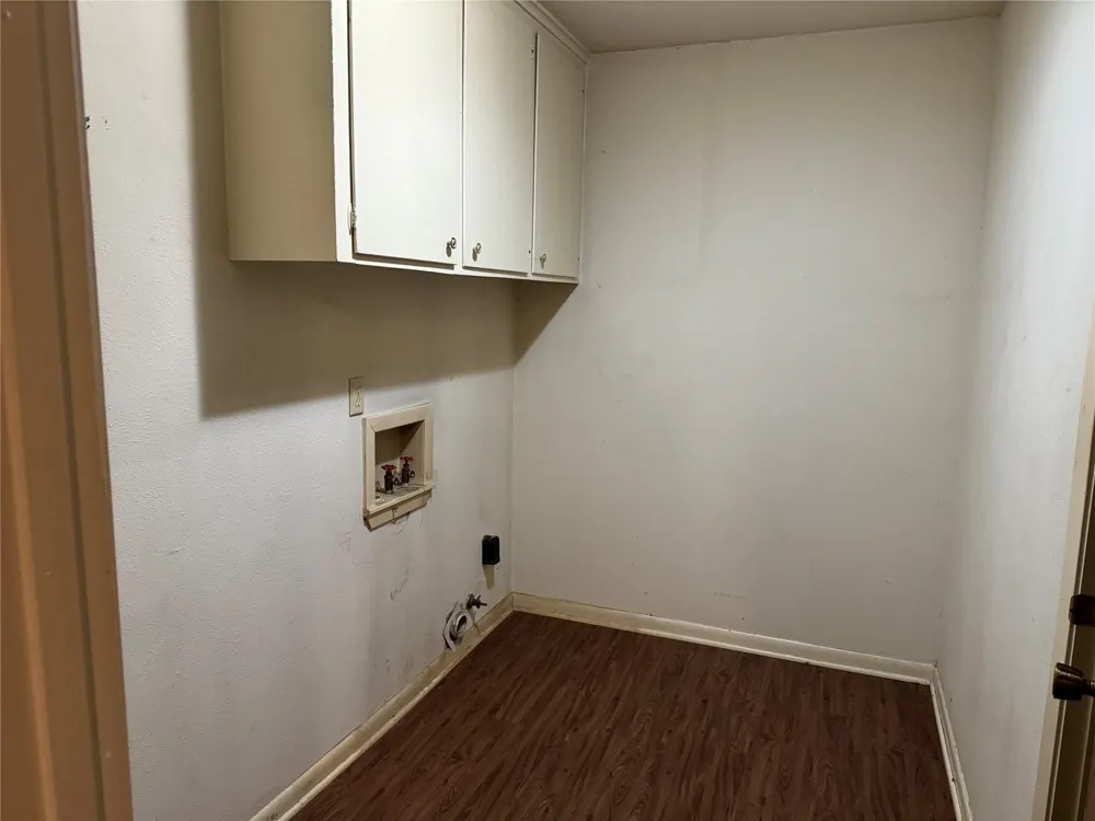 208 SW 4th Street Kerens, TX 75144