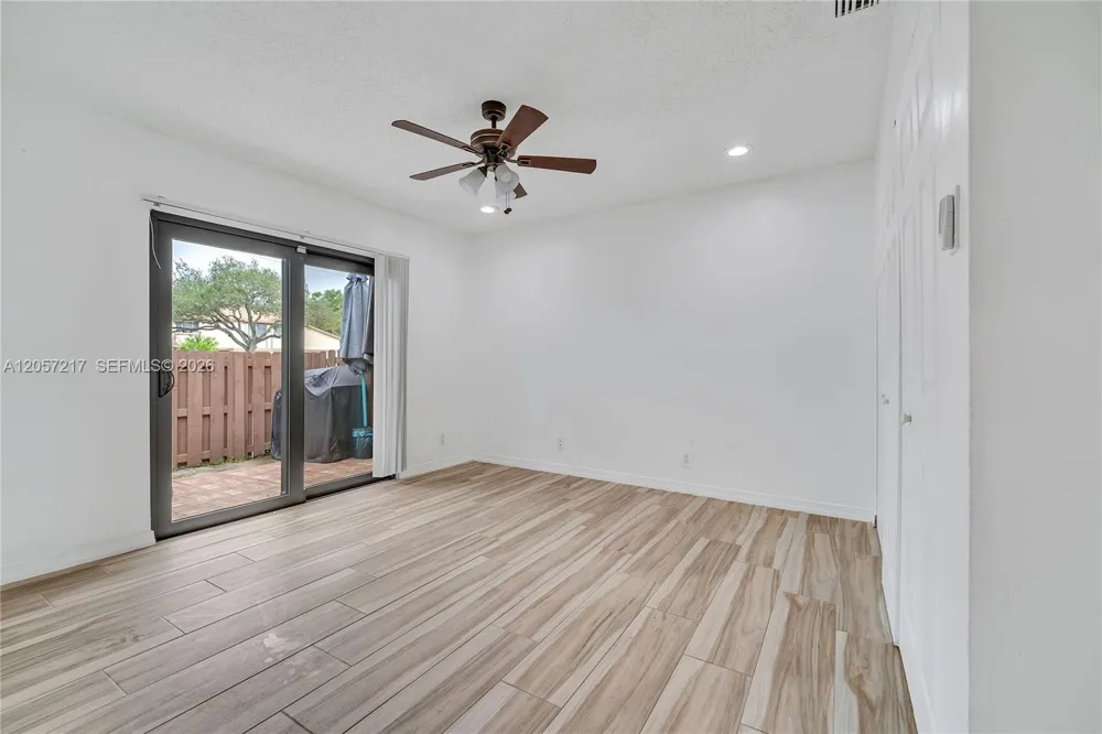 2950 NW 106th Ave #7 Sunrise, FL 33322