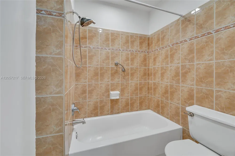 2950 NW 106th Ave #7 Sunrise, FL 33322