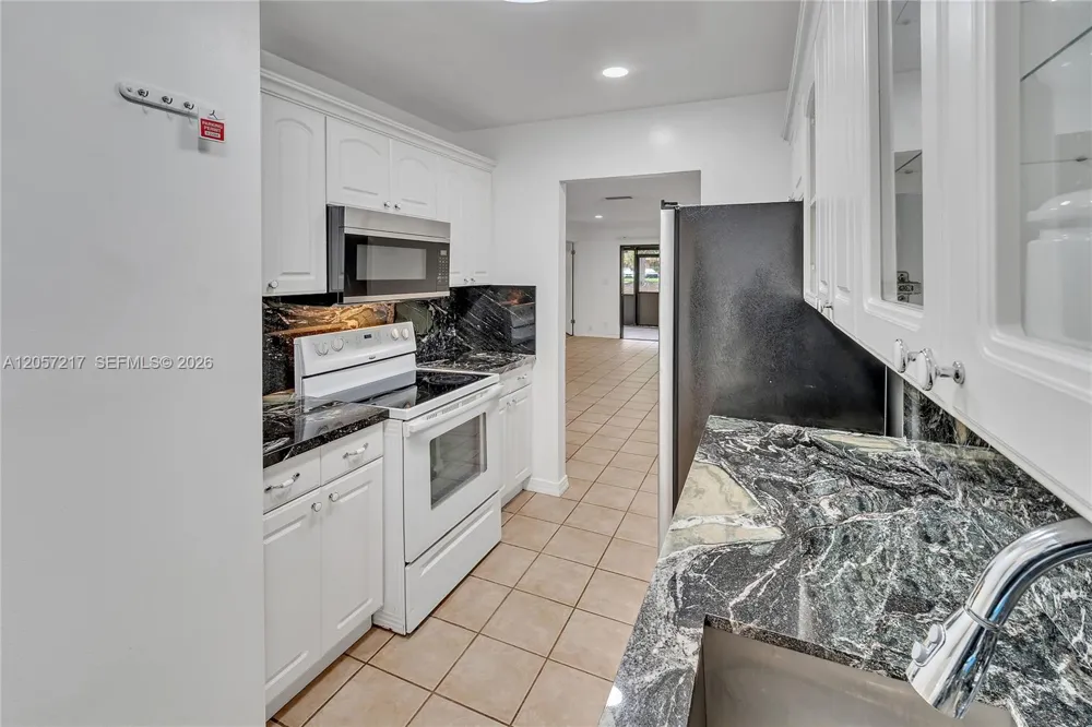 2950 NW 106th Ave #7 Sunrise, FL 33322