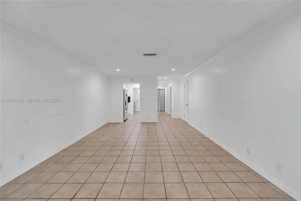 2950 NW 106th Ave #7 Sunrise, FL 33322