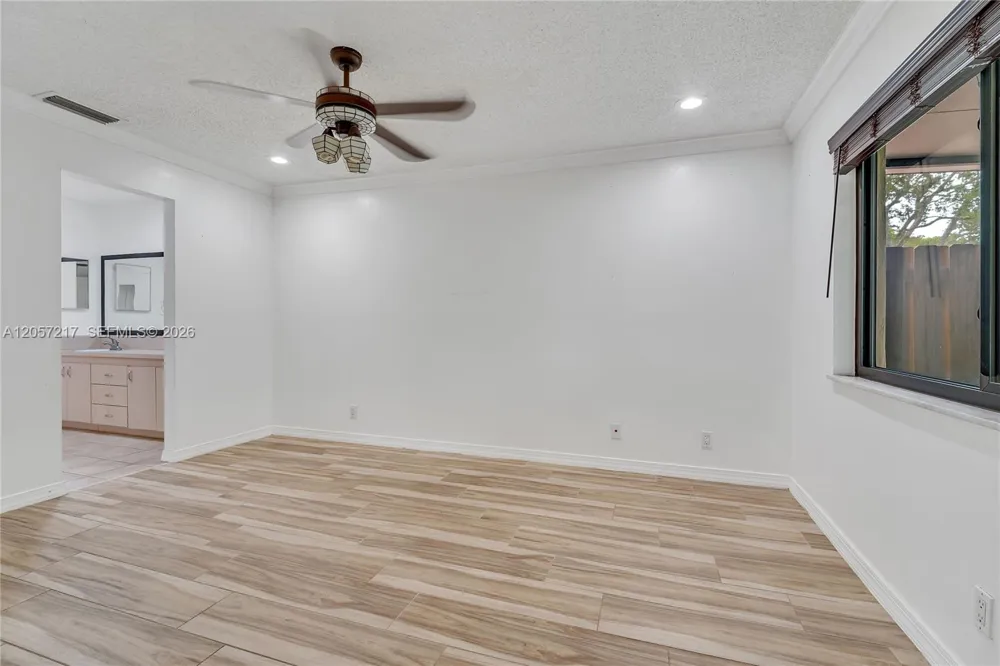 2950 NW 106th Ave #7 Sunrise, FL 33322