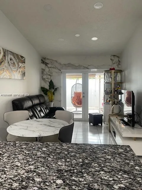 8830 NW 115th St #0 Hialeah Gardens, FL 33018