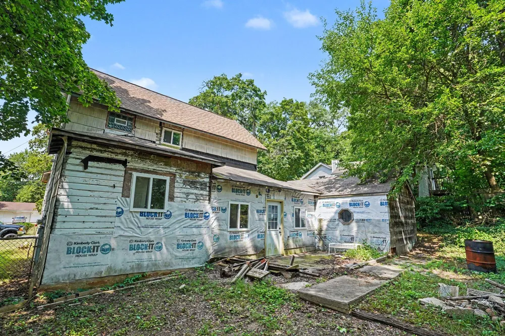 102 Worden Avenue Kalamazoo, MI 49048