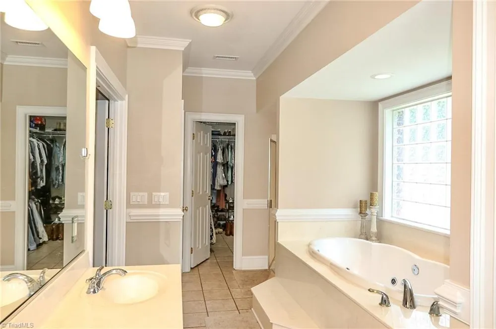 531 Westbrook Street Jonesville, NC 28642