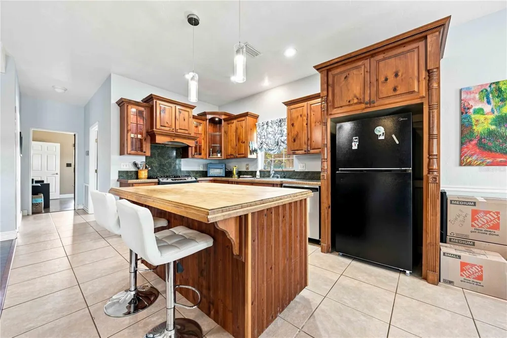 2711 SNYDER ROAD Sebring, FL 33870