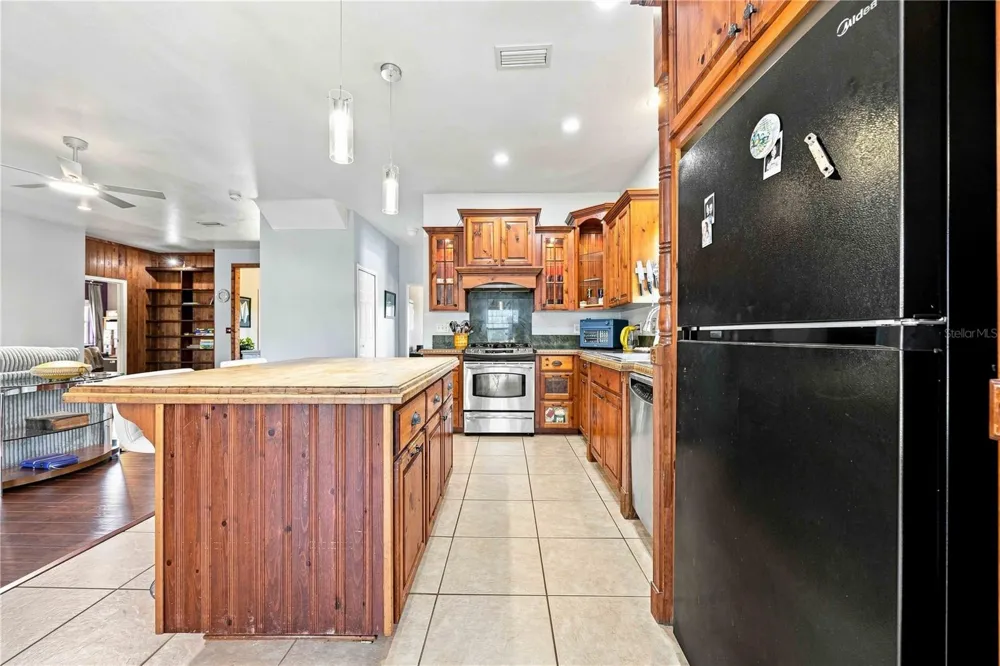 2711 SNYDER ROAD Sebring, FL 33870
