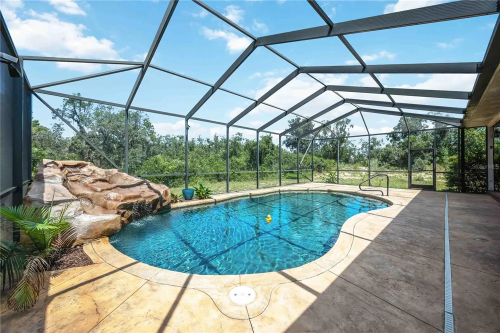 2711 SNYDER ROAD Sebring, FL 33870