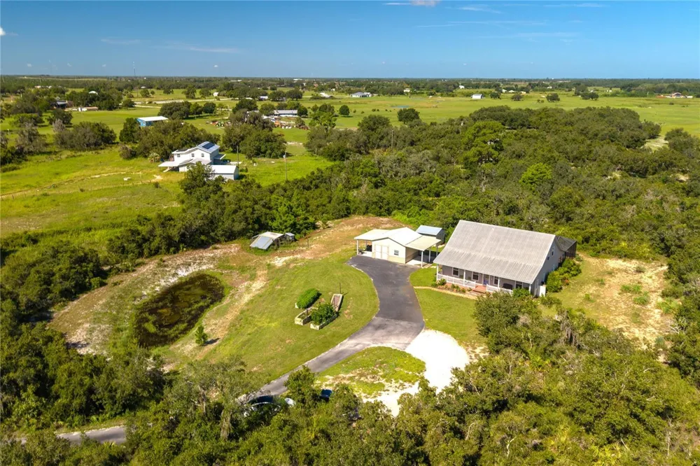2711 SNYDER ROAD Sebring, FL 33870