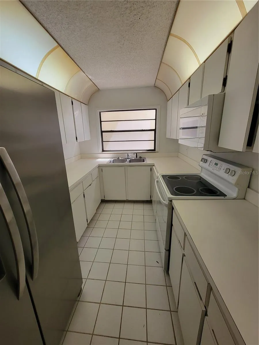 3401 E FORT KING STREET #102 ocala, FL 34470