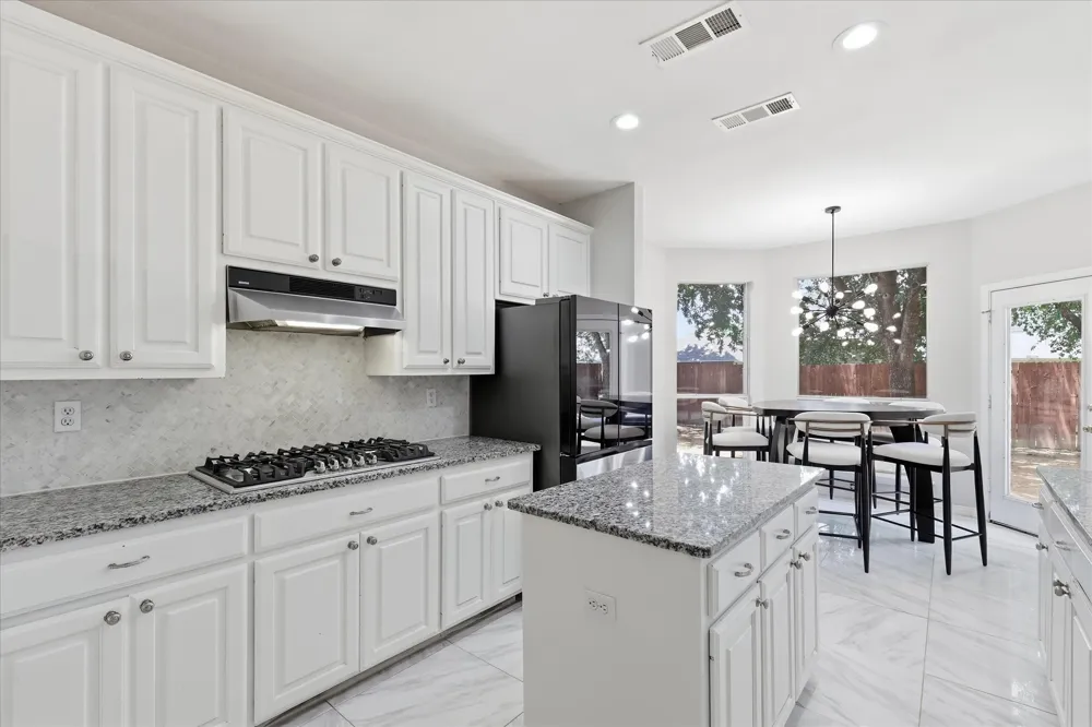 3317 Brampton Drive Corinth, TX 76210