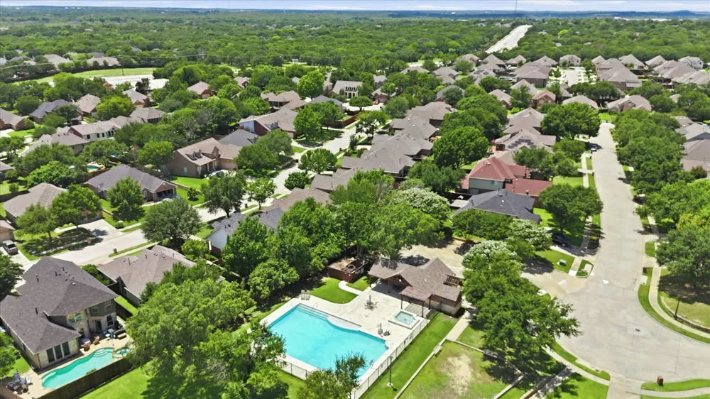 3317 Brampton Drive Corinth, TX 76210
