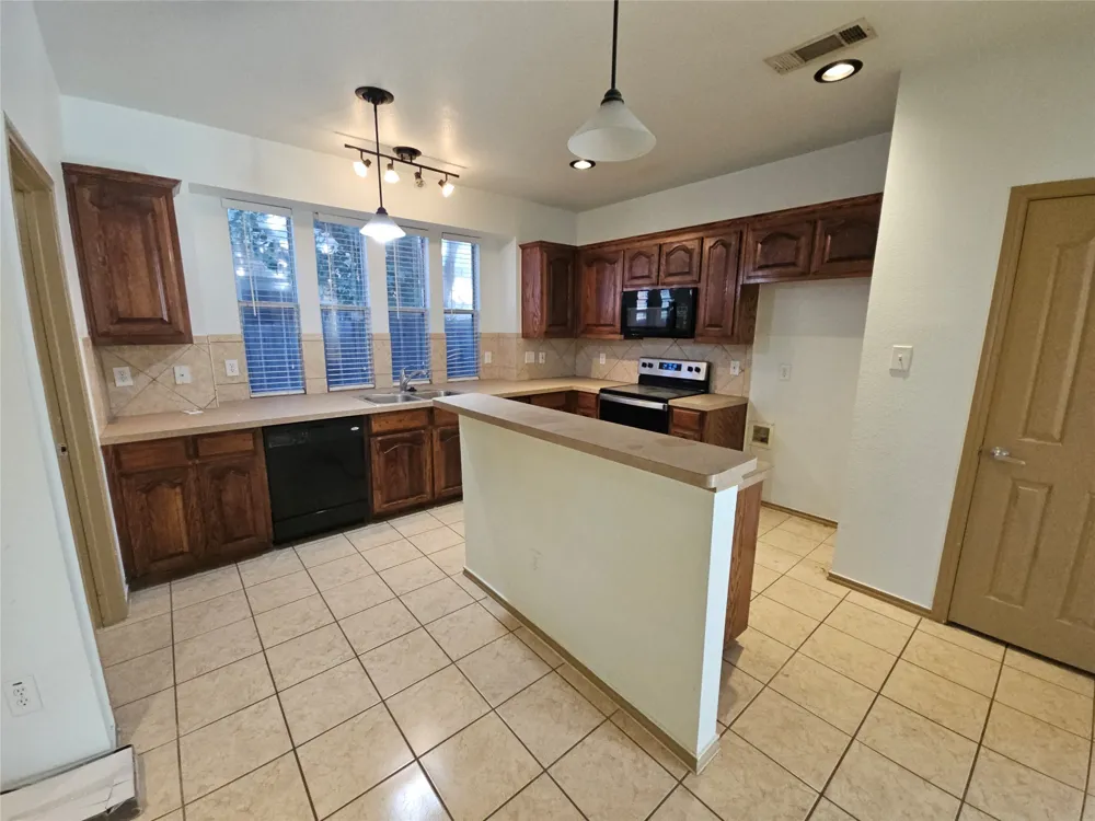 10945 Hawks Landing Road Fort Worth, TX 76052