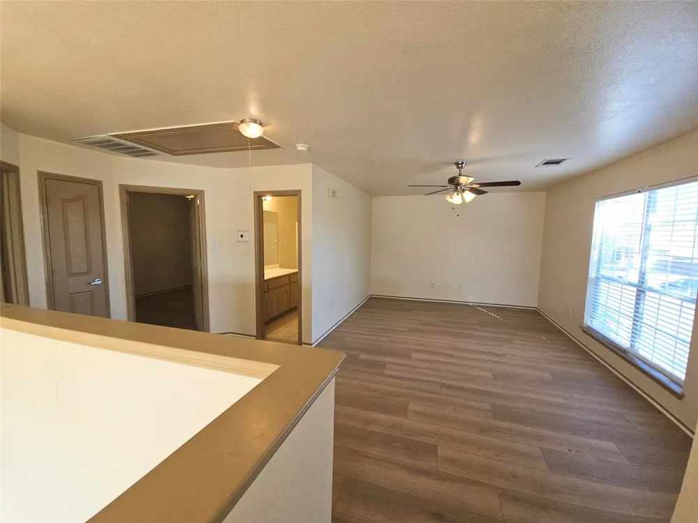 10945 Hawks Landing Road Fort Worth, TX 76052