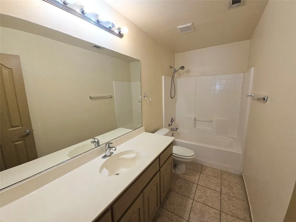 10945 Hawks Landing Road Fort Worth, TX 76052