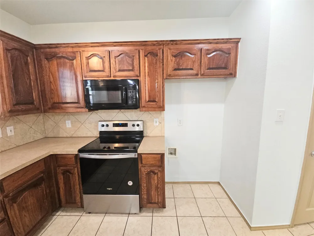10945 Hawks Landing Road Fort Worth, TX 76052