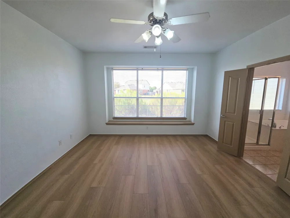 10945 Hawks Landing Road Fort Worth, TX 76052