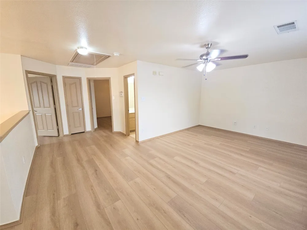10945 Hawks Landing Road Fort Worth, TX 76052