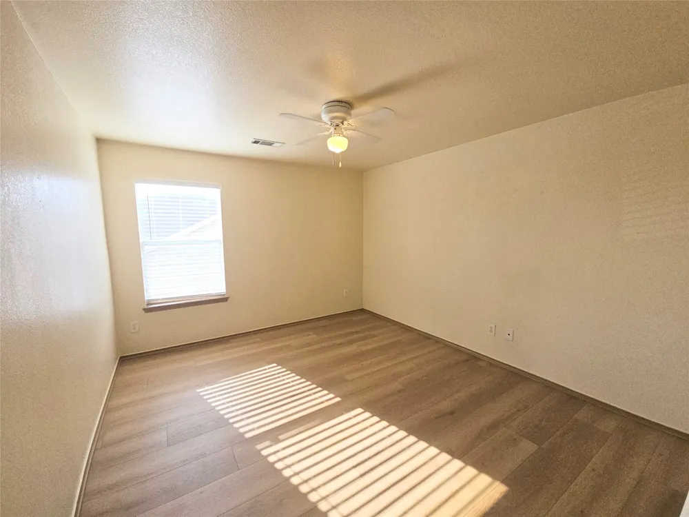 10945 Hawks Landing Road Fort Worth, TX 76052