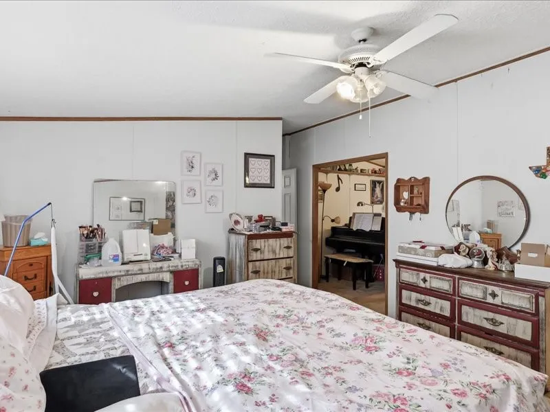 7515 County Road 1014a Joshua, TX 76058