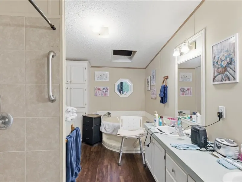 7515 County Road 1014a Joshua, TX 76058
