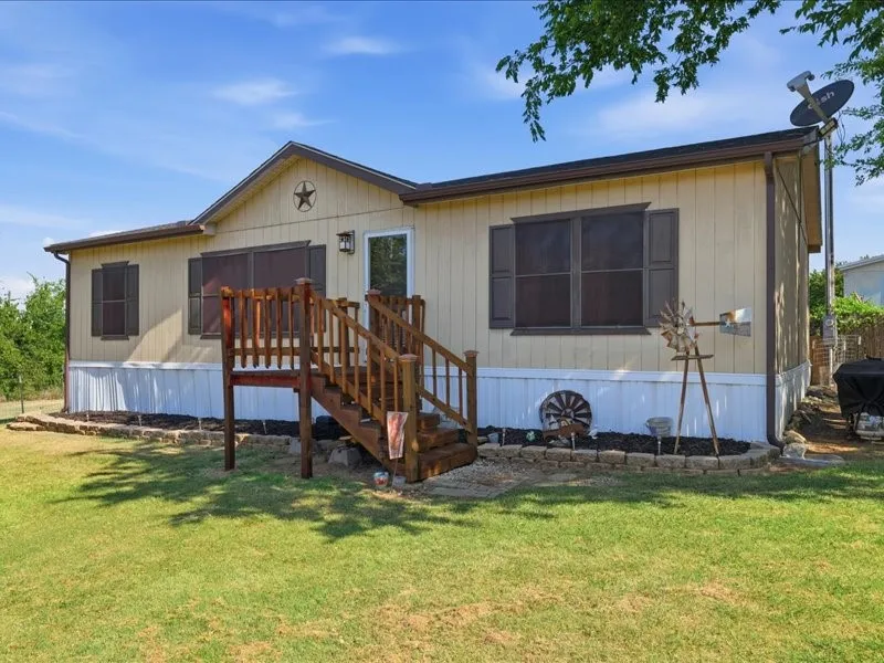 7515 County Road 1014a Joshua, TX 76058