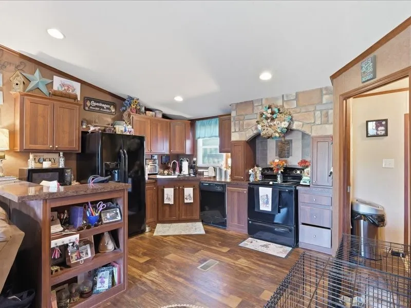 7515 County Road 1014a Joshua, TX 76058
