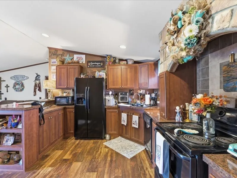 7515 County Road 1014a Joshua, TX 76058