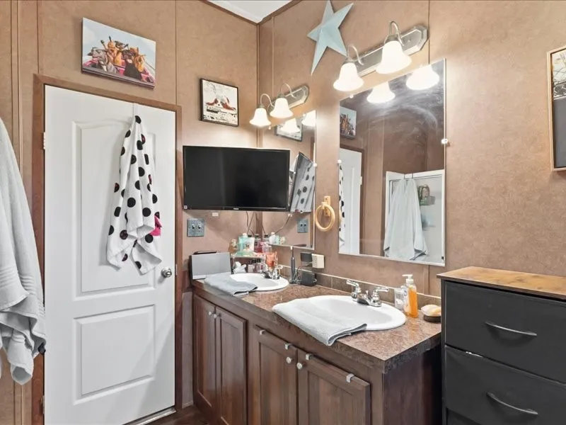 7515 County Road 1014a Joshua, TX 76058