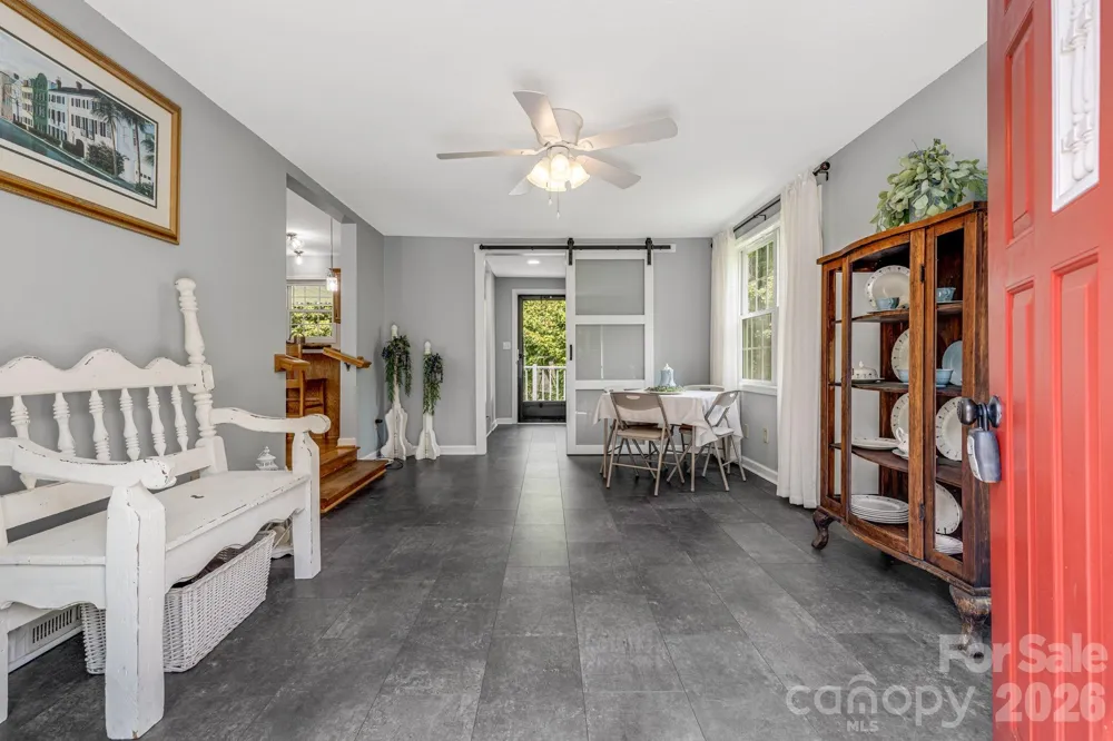 303 Hunter Street Burnsville, NC 28714