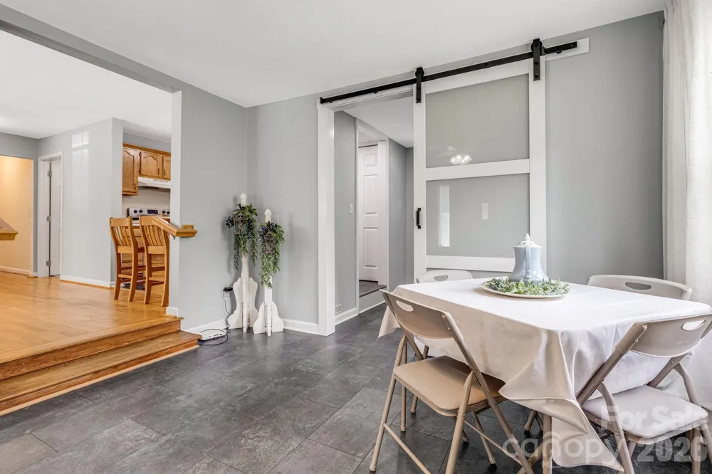 303 Hunter Street Burnsville, NC 28714