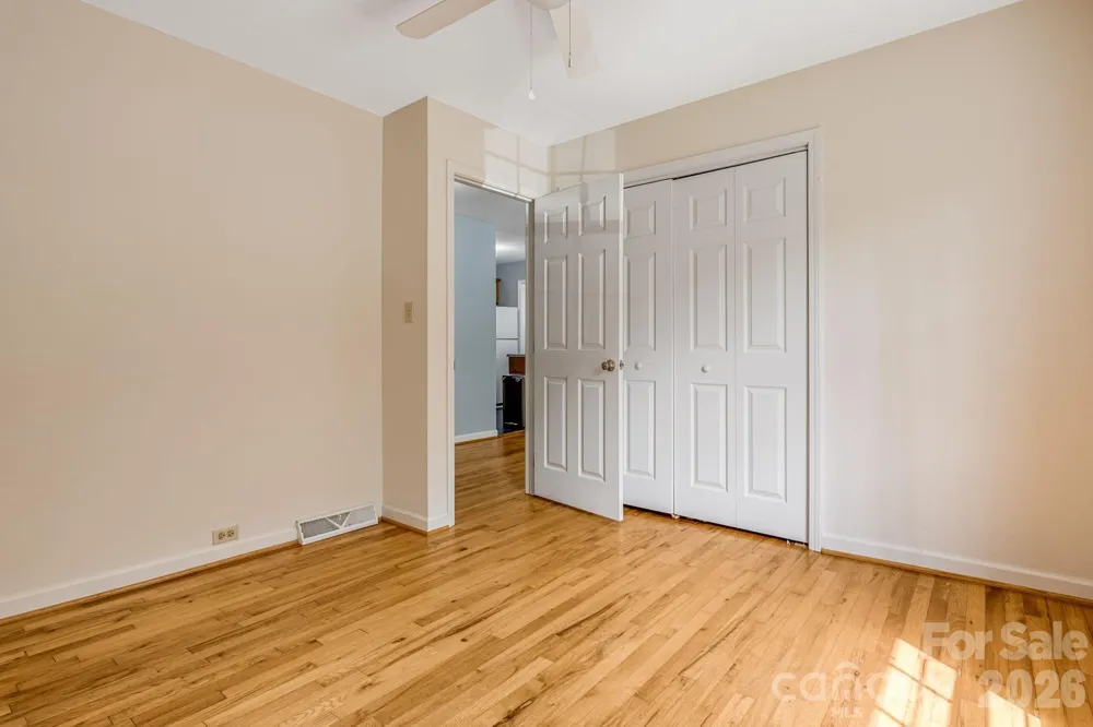 303 Hunter Street Burnsville, NC 28714