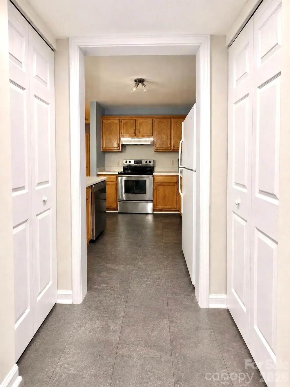 303 Hunter Street Burnsville, NC 28714