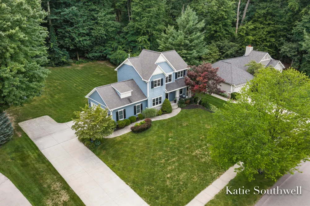 4667 Sundial Drive NE Plainfield Charter Township, MI 49525