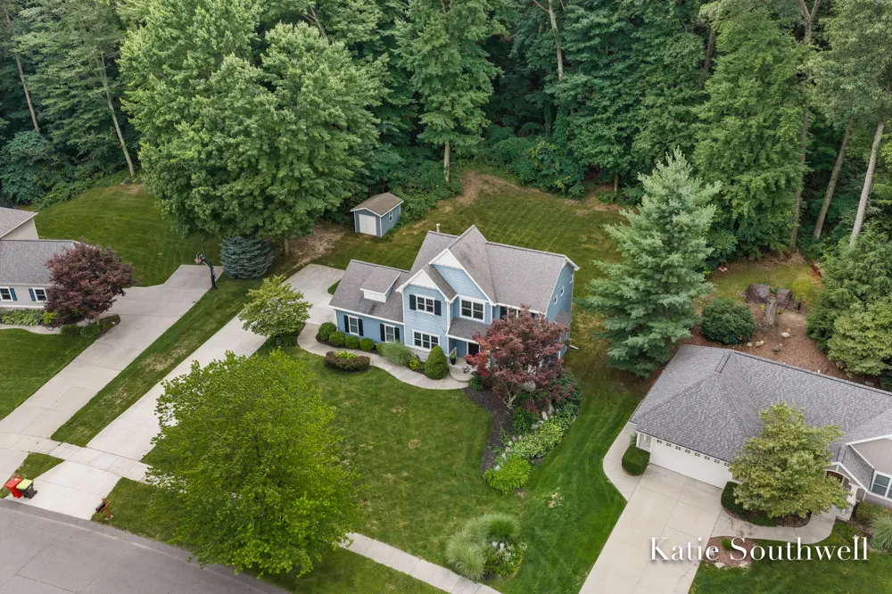 4667 Sundial Drive NE Plainfield Charter Township, MI 49525