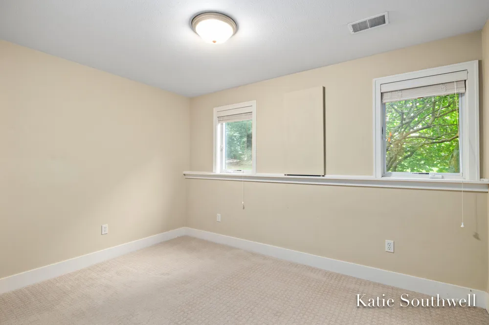 4667 Sundial Drive NE Plainfield Charter Township, MI 49525