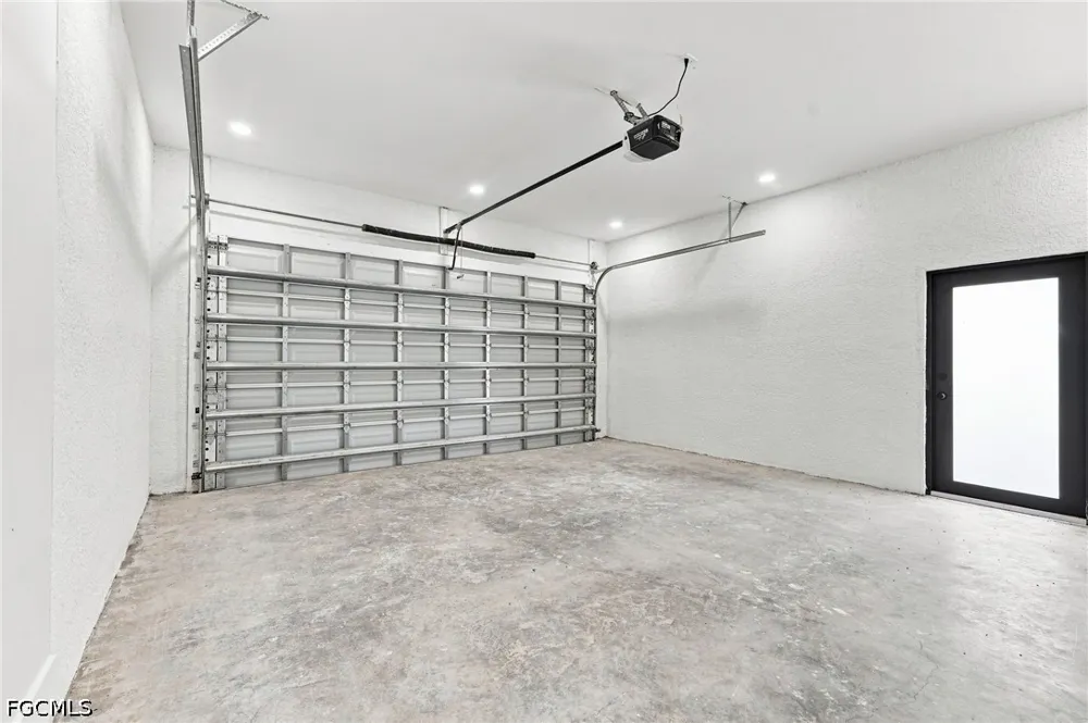 Estribo Street Clewiston, FL 33440