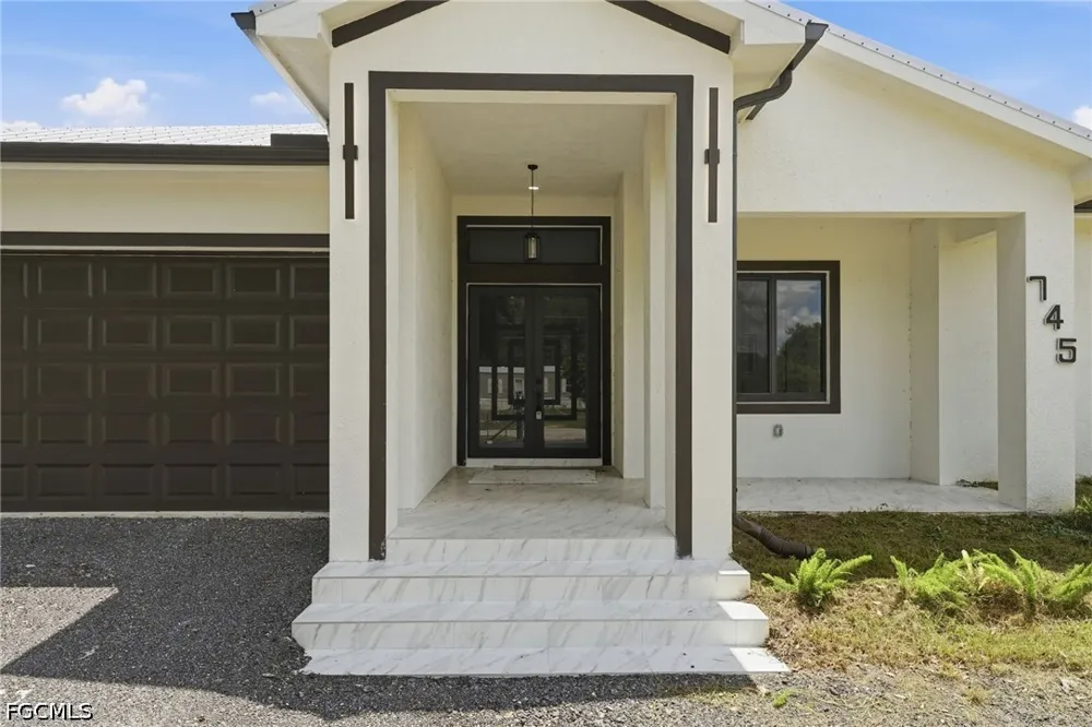 Estribo Street Clewiston, FL 33440