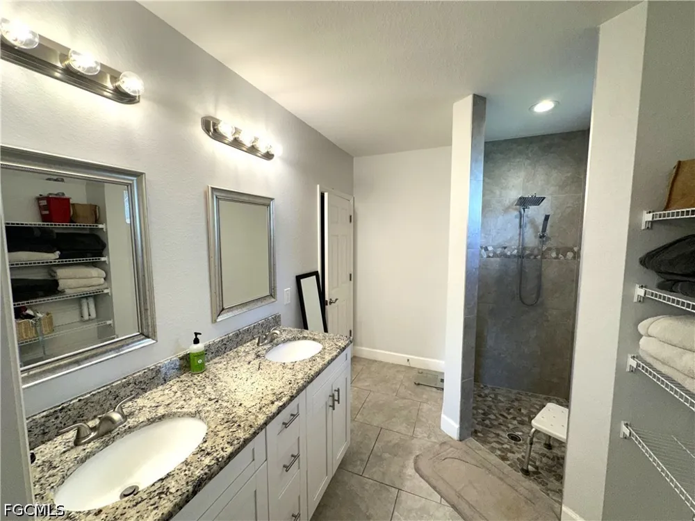 37th Street SW Lehigh Acres, FL 33976