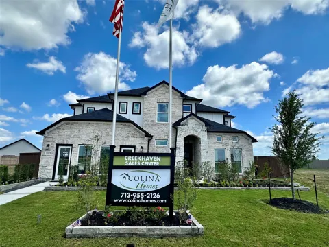 13610 Lago Vista Drive