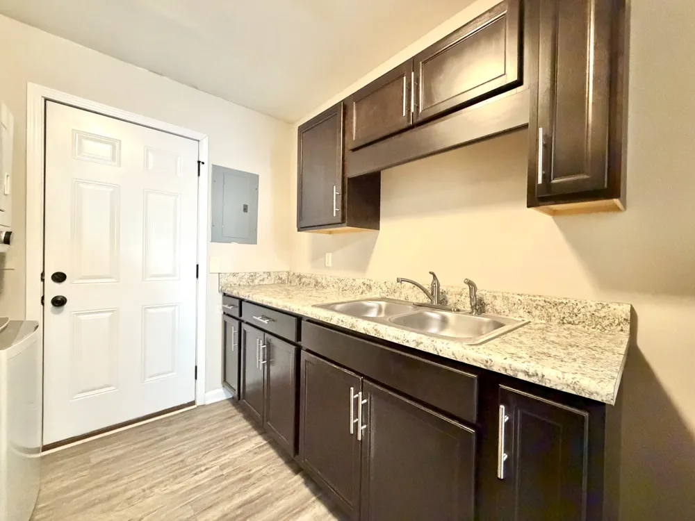412 Redbud Ln Clarksville, TN 37043