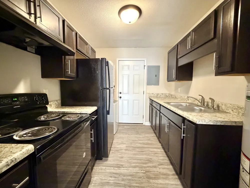 412 Redbud Ln Clarksville, TN 37043